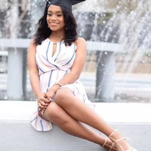 Meet your Posher, Ciara